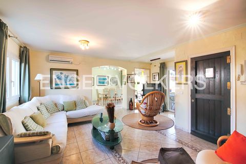 Villa i Empuriabrava, Gerona, Empuriabrava - € 675.000 | Ref: W-02XRS0 - foto 11