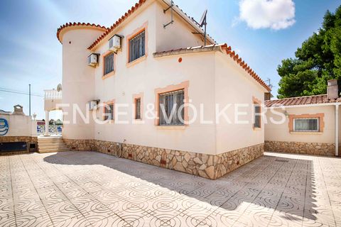 Villa i Empuriabrava, Gerona, Empuriabrava - € 749.000 | Ref: W-030FVG - foto 32