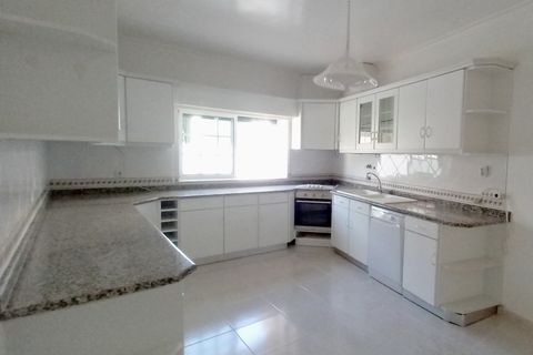 Villa a Batalha, Leiria, Batalha - € 275.000 | Ref: ANG1424 - foto 11