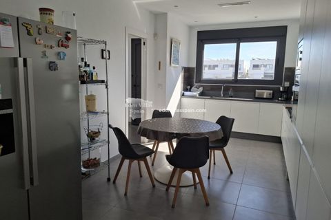 Villa i Alicante, Alicante, Alicante - € 399.950 | Ref: 5301 - foto 12