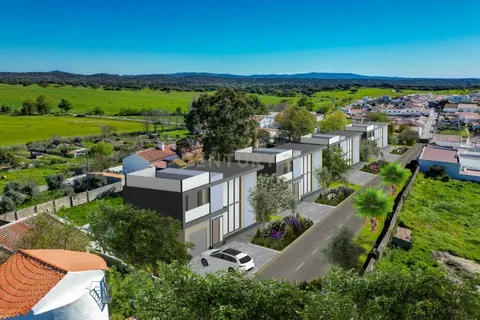 Helårsgrund i Evora, Evora, Evora - € 495.000 | Ref: C0222-06100 - foto 2