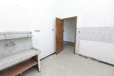 Villa a Campomorone, Genoa, Campomorone - € 165.000 | Ref: martiribifamiliare - foto 7