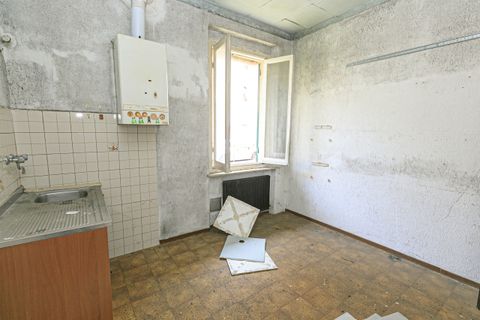 Villa a Campomorone, Genoa, Campomorone - € 165.000 | Ref: martiribifamiliare - foto 42