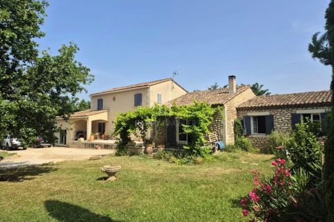 Villa i Eyragues, Bouches-du-Rhone, Eyragues - € 855.000 | Ref: 86002068 - foto 1