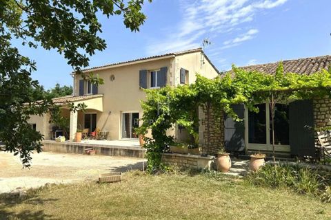 Villa i Eyragues, Bouches-du-Rhone, Eyragues - € 855.000 | Ref: 86002068 - foto 2