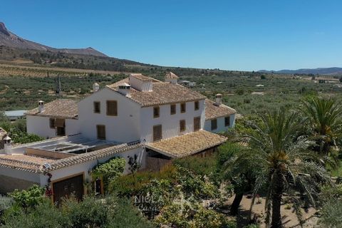 Villa i Velez-Blanco, Almeria, Velez-Blanco - € 1.300.000 | Ref: VL940 - foto 1