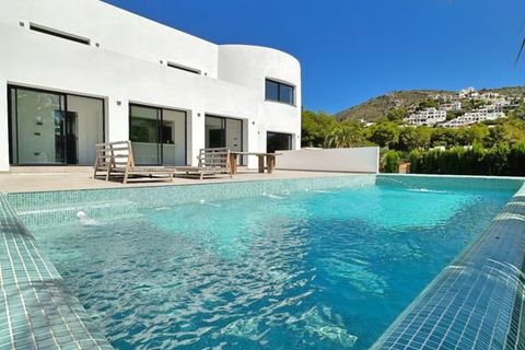 Villa i Moraira, Alicante, Moraira - € 1.500.000 | Ref: SLV32-8749N - foto 2