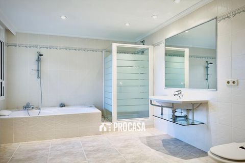 Villa i Roses, Gerona, Roses - € 1.357.000 | Ref: 3809 - foto 18
