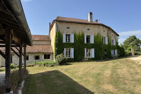 Villa i Pillac, Charente, Pillac - € 345.000 | Ref: 130 - foto 1