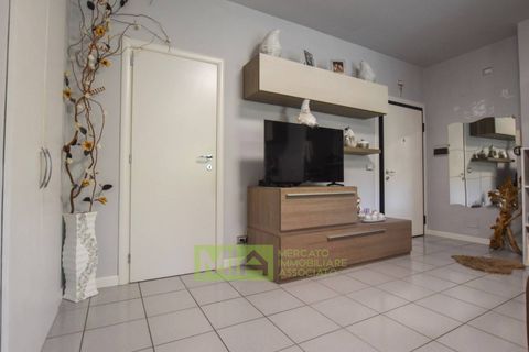 Leilighet i Comunanza, Ascoli Piceno, Comunanza - € 90 000 | Ref: 114902 - foto 9