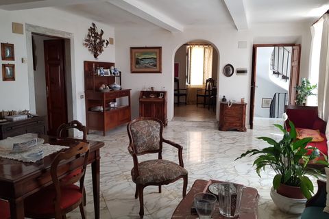 Villa a Carrara, Massa and Carrara, Carrara - € 428.000 | Ref: 3484 - foto 10