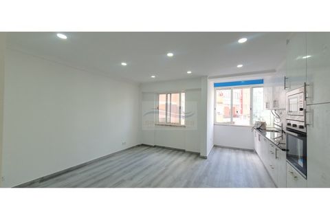 Lejlighed i Amadora, Lisbon, Amadora - € 299.900 | Ref: AP3918 - foto 3