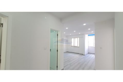Lejlighed i Amadora, Lisbon, Amadora - € 299.900 | Ref: AP3918 - foto 15