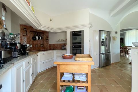 Villa i Uzes, Gard, Uzes - € 1.090.000 | Ref: HH-15826513 - foto 8