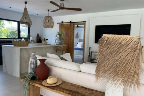 Villa a Javea, Alicante, Javea - € 11.200/mes | Ref: MV675198 - foto 4