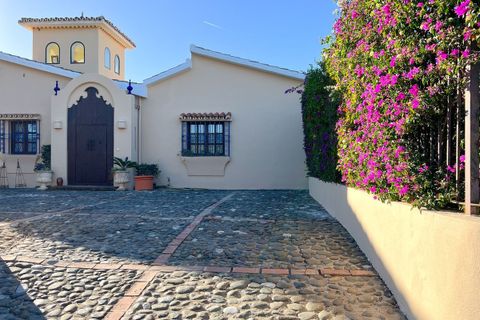 Villa a Estepona, Malaga, Estepona - € 1.740.000 | Ref: R4597402 - foto 34