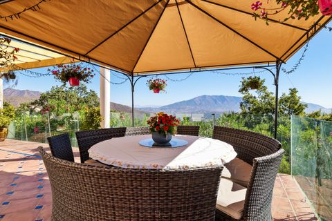 Villa i Marbella, Malaga, Marbella - € 2.245.000 | Ref: R4783534 - foto 8