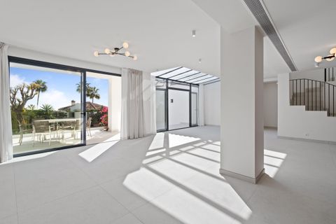 Villa a Elviria, Malaga, Elviria - € 2.290.000 | Ref: R4949239 - foto 6
