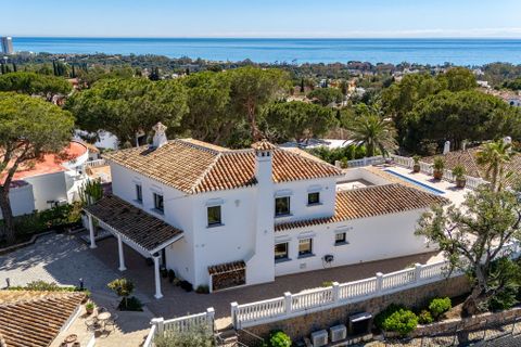 Villa a Elviria, Malaga, Elviria - € 3.750.000 | Ref: R4930954 - foto 2