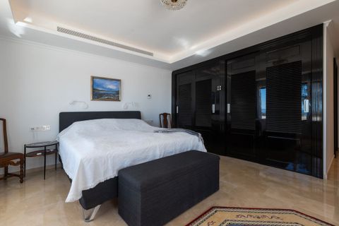 Villa a Elviria, Malaga, Elviria - € 3.750.000 | Ref: R4930954 - foto 13