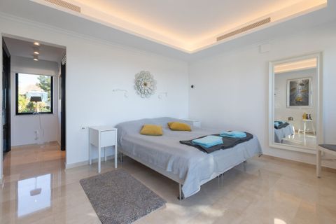 Villa a Elviria, Malaga, Elviria - € 3.750.000 | Ref: R4930954 - foto 30