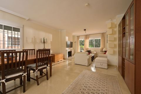 Villa i Elviria, Malaga, Elviria - € 1.025.000 | Ref: R4981741 - foto 6