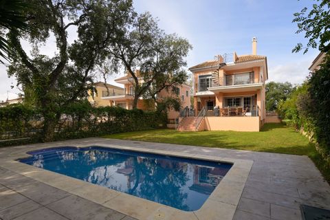 Villa i Elviria, Malaga, Elviria - € 1.025.000 | Ref: R4981741 - foto 8