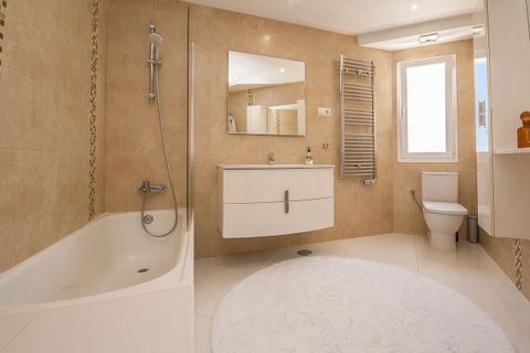 Villa a Estepona, Malaga, Estepona - € 1.995.000 | Ref: R5023975 - foto 15