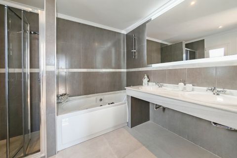 Villa a Estepona, Malaga, Estepona - € 995.000 | Ref: R5042338 - foto 11