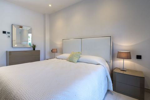 Villa a Elviria, Malaga, Elviria - € 1.995.000 | Ref: R5056612 - foto 14