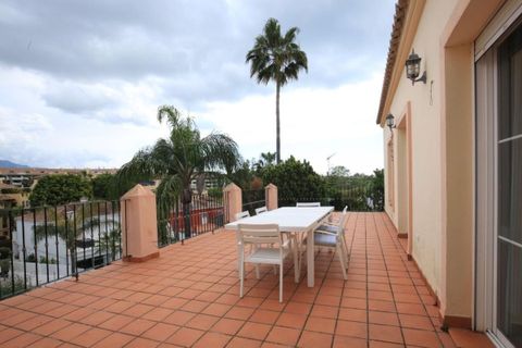 Villa i Guadalmina, Malaga, Guadalmina - € 1.695.000 | Ref: R5061856 - foto 18