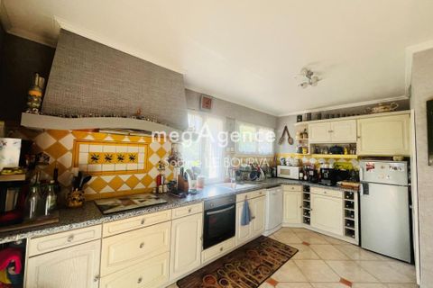 Villa a Ploubezre, Cotes-d'Armor, Ploubezre - € 406.000 | Ref: 187219 - foto 5