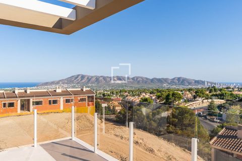 Villa i La Nucia, Alicante, La Nucia - € 550.000 | Ref: ALT54018 - foto 2