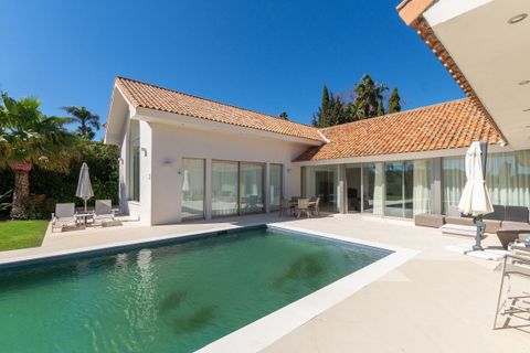 Villa i Sotogrande, Cadiz, Sotogrande - € 2.195.000 | Ref: R4292113 - foto 1