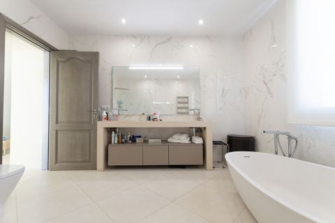 Villa i Sotogrande, Cadiz, Sotogrande - € 2.195.000 | Ref: R4292113 - foto 26