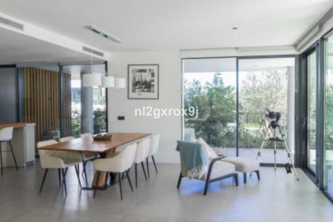 Lejlighed i Sotogrande, Cadiz, Sotogrande - € 1.250.000 | Ref: R4883143 - foto 37
