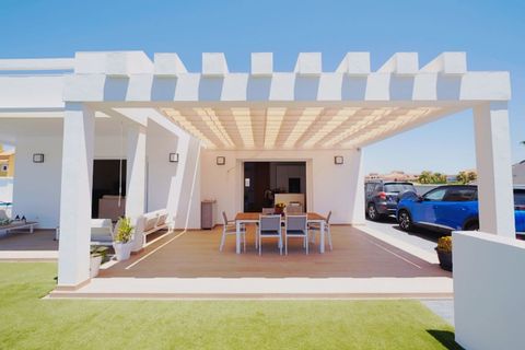 Villa i Manilva, Malaga, Manilva - € 1.850.000 | Ref: R4766893 - foto 1