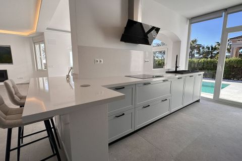 Villa i La Duquesa, Malaga, La Duquesa - € 1.195.000 | Ref: R4917181 - foto 12