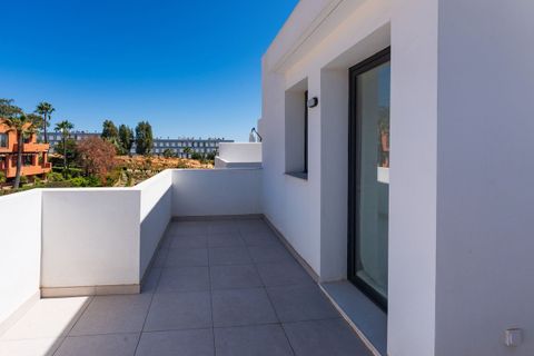 Rækkehus i Manilva, Malaga, Manilva - € 799.000 | Ref: R5006989 - foto 23