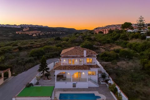 Villa i La Duquesa, Malaga, La Duquesa - € 1.100.000 | Ref: R5011174 - foto 32