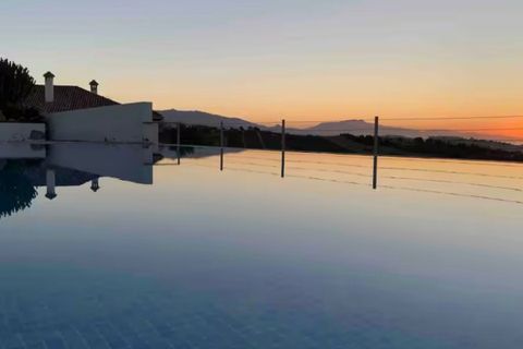 Villa i Manilva, Malaga, Manilva - € 2.500.000 | Ref: R5052340 - foto 48
