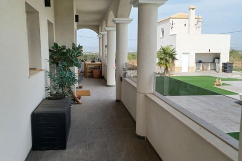 Villa i Pinoso, Alicante, Pinoso - € 649.995 | Ref: CCP3122 - foto 2