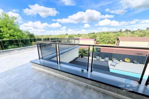 Villa i Viriville, Isere, Viriville - € 452.000 | Ref: 7174 - foto 13