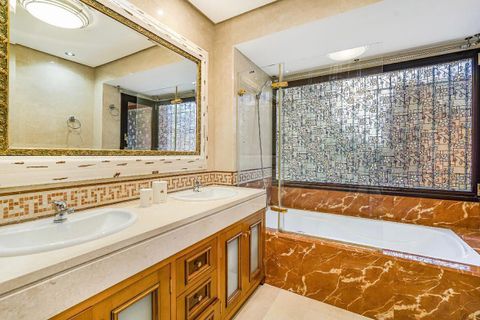 Villa i Nagueles, Malaga, Nagueles - € 2.500.000 | Ref: R4828543 - foto 17