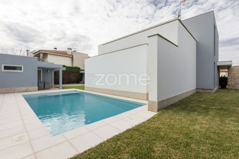 Villa i Braga, Braga, Braga - € 960.000 | Ref: ZMPT577907 - foto 47