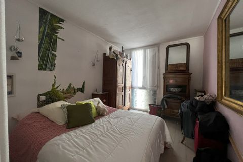 Lejlighed i Nimes, Gard, Nimes - € 160.000 | Ref: 4-2164-4 - foto 2