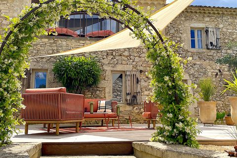 Landsbyhus i Uzes, Gard, Uzes - € 1.090.000 | Ref: IVMA1660101522 - foto 2