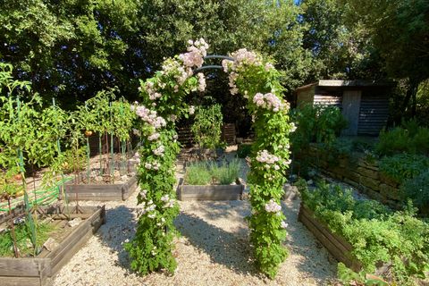 Villa i Uzes, Gard, Uzes - € 1.195.000 | Ref: IVBA1660102906 - foto 25