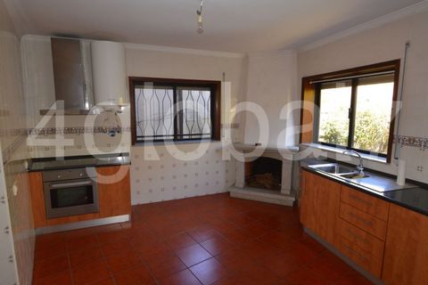 Villa i Sever do Vouga, Aveiro, Sever do Vouga - € 150.000 | Ref: Mor_01255141 - foto 1