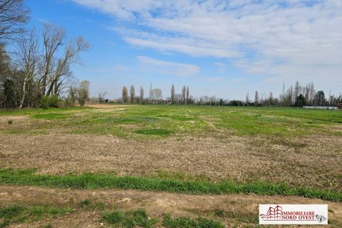 Tomt i Corbetta, Milan, Corbetta - € 38 000 | Ref: TerrenoBat - foto 5